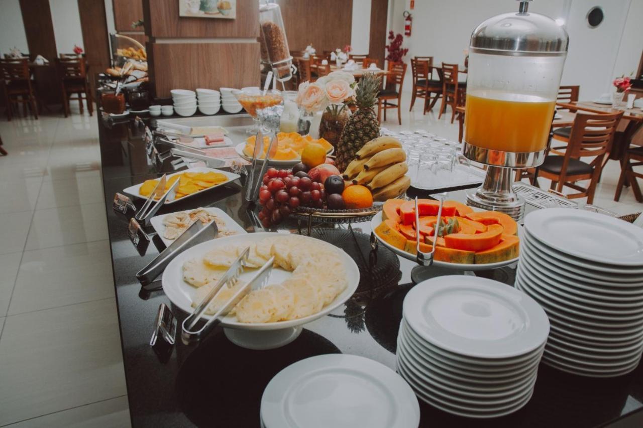 Confort Fronteira Hotel Сантана-ду-Ливраменту Экстерьер фото