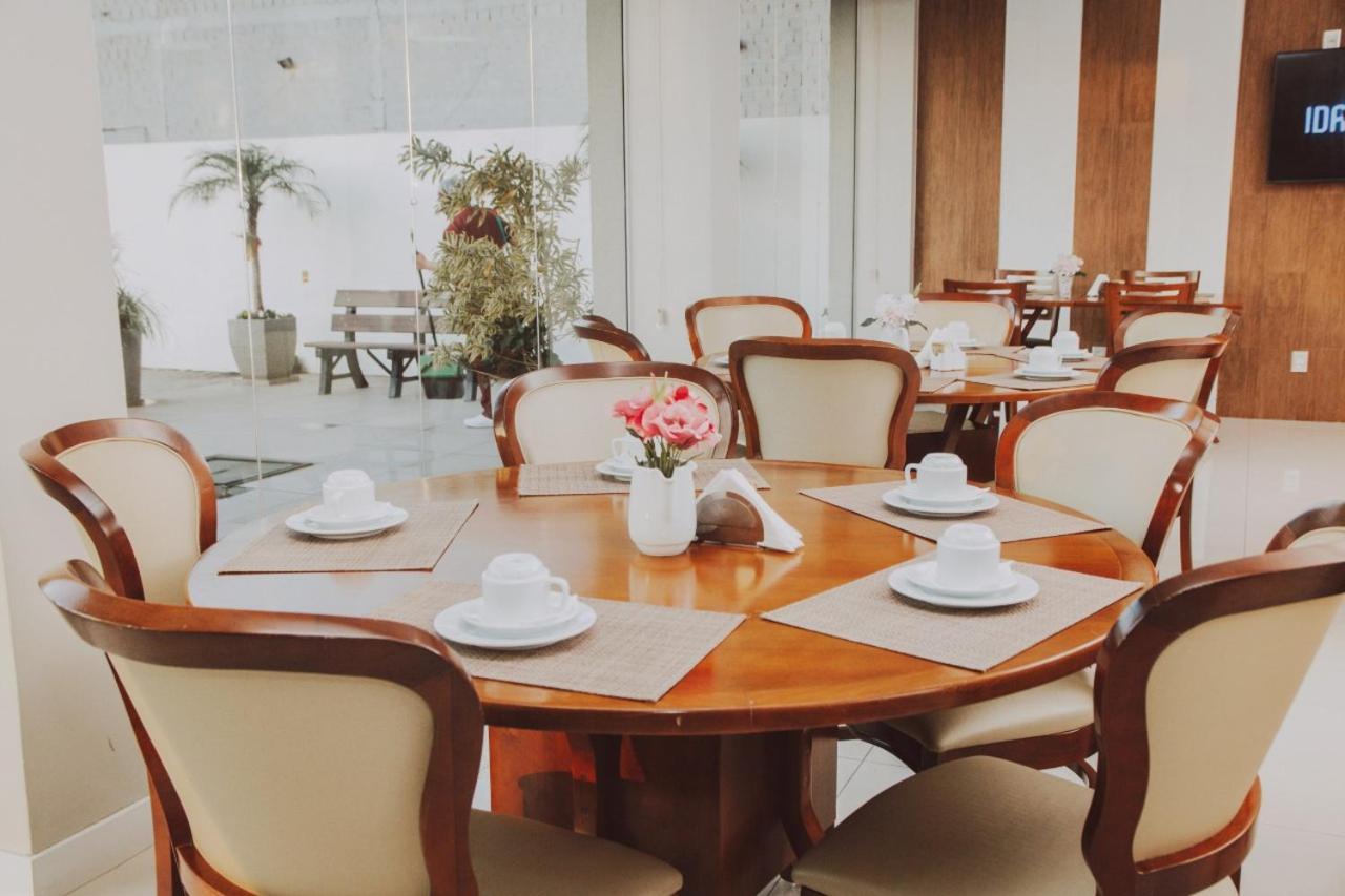 Confort Fronteira Hotel Сантана-ду-Ливраменту Экстерьер фото