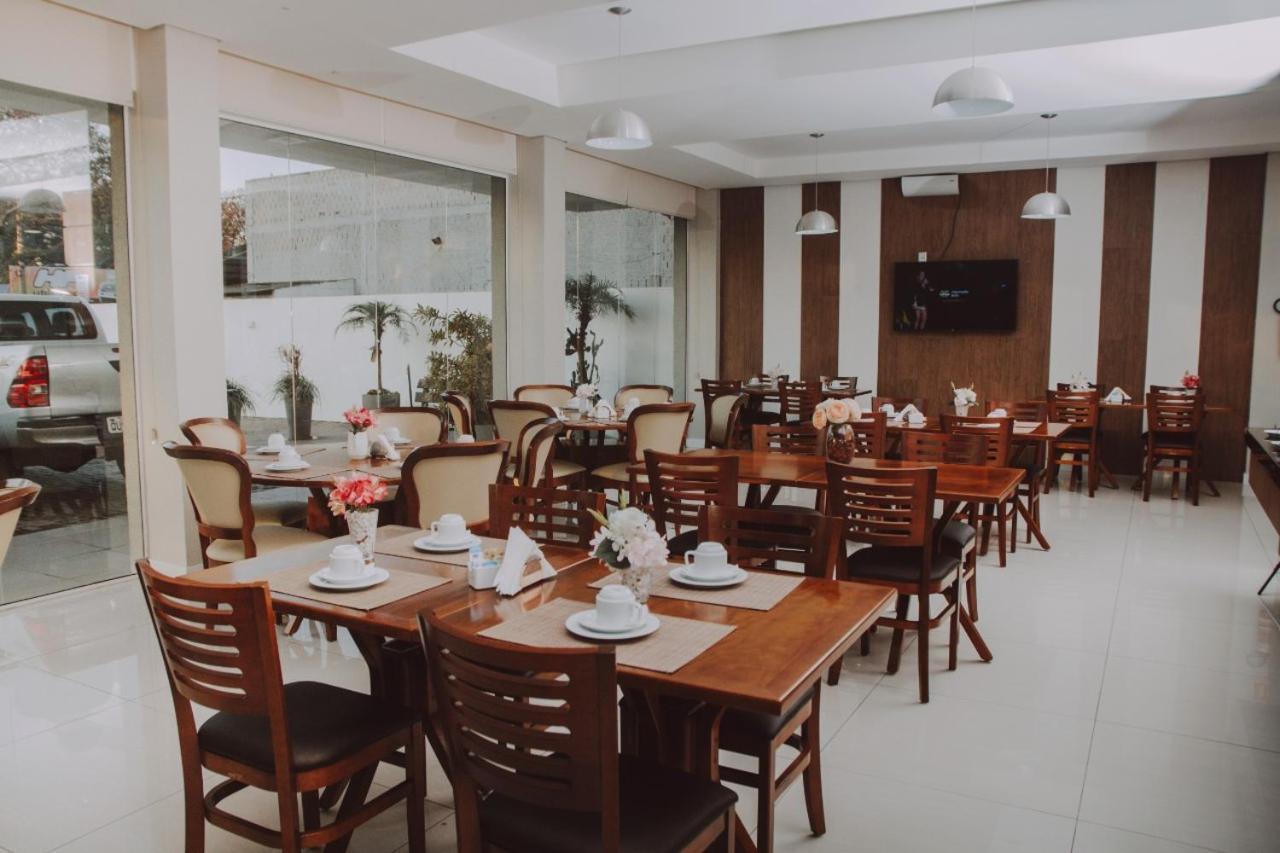 Confort Fronteira Hotel Сантана-ду-Ливраменту Экстерьер фото