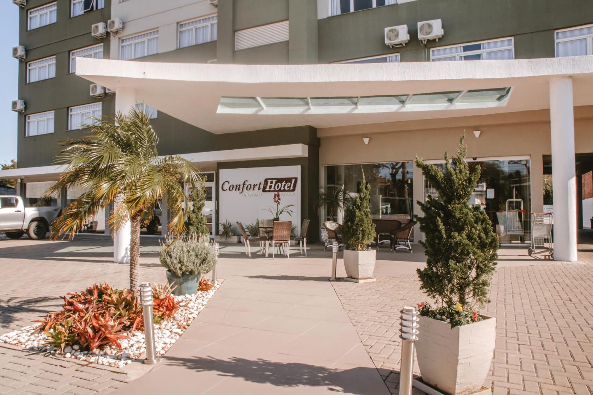 Confort Fronteira Hotel Сантана-ду-Ливраменту Экстерьер фото